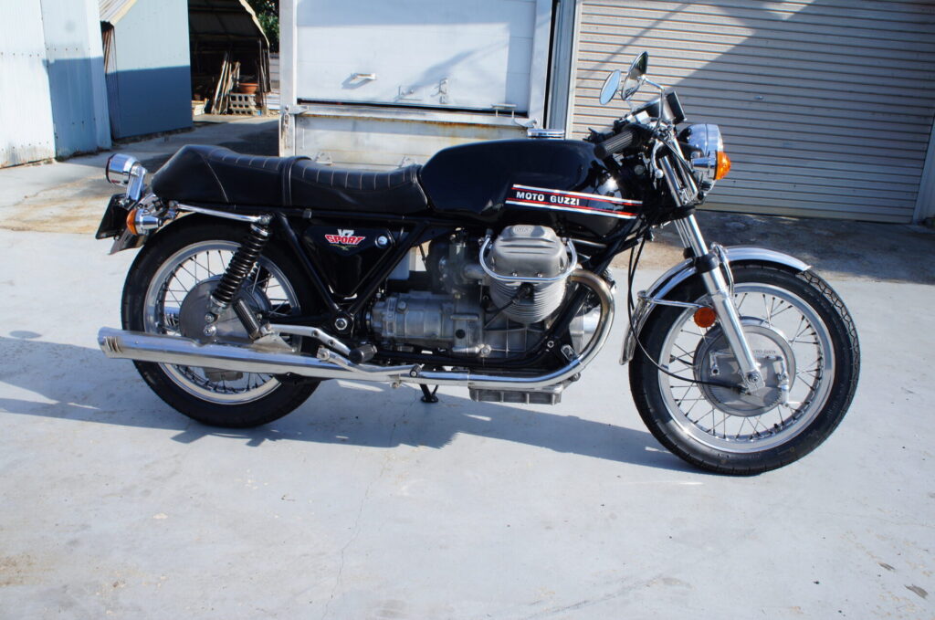 モトグッチ　V7 スポーツ １９７３年